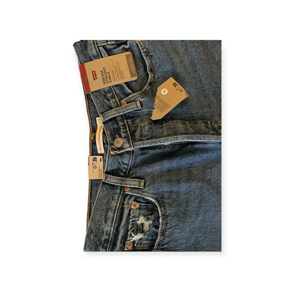 NWT woman’s Levi’s ribcage straight ankle distressed jeans 👖 size 28 - Picture 2 of 8